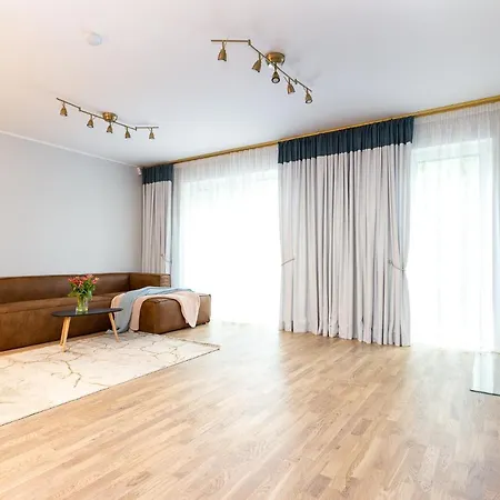 Apartament Maia