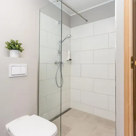 Maia Apartament *
